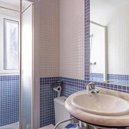 2 Bedroom Beautiful In