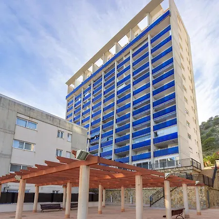 2 Bedroom Beautiful In Apartment *
